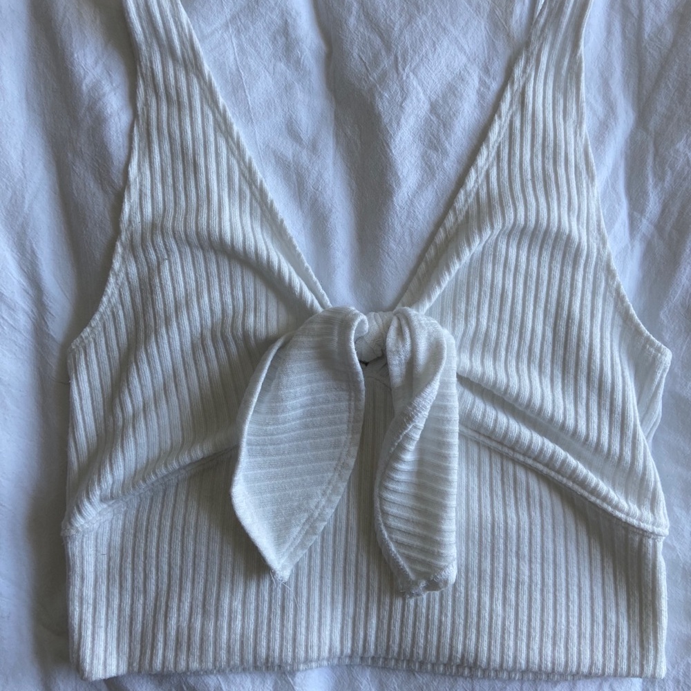 White tank w tie front